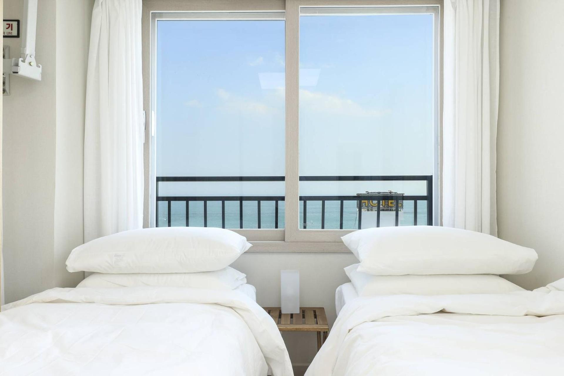 The First Ocean Songjeong Hotel Busan Eksteriør billede