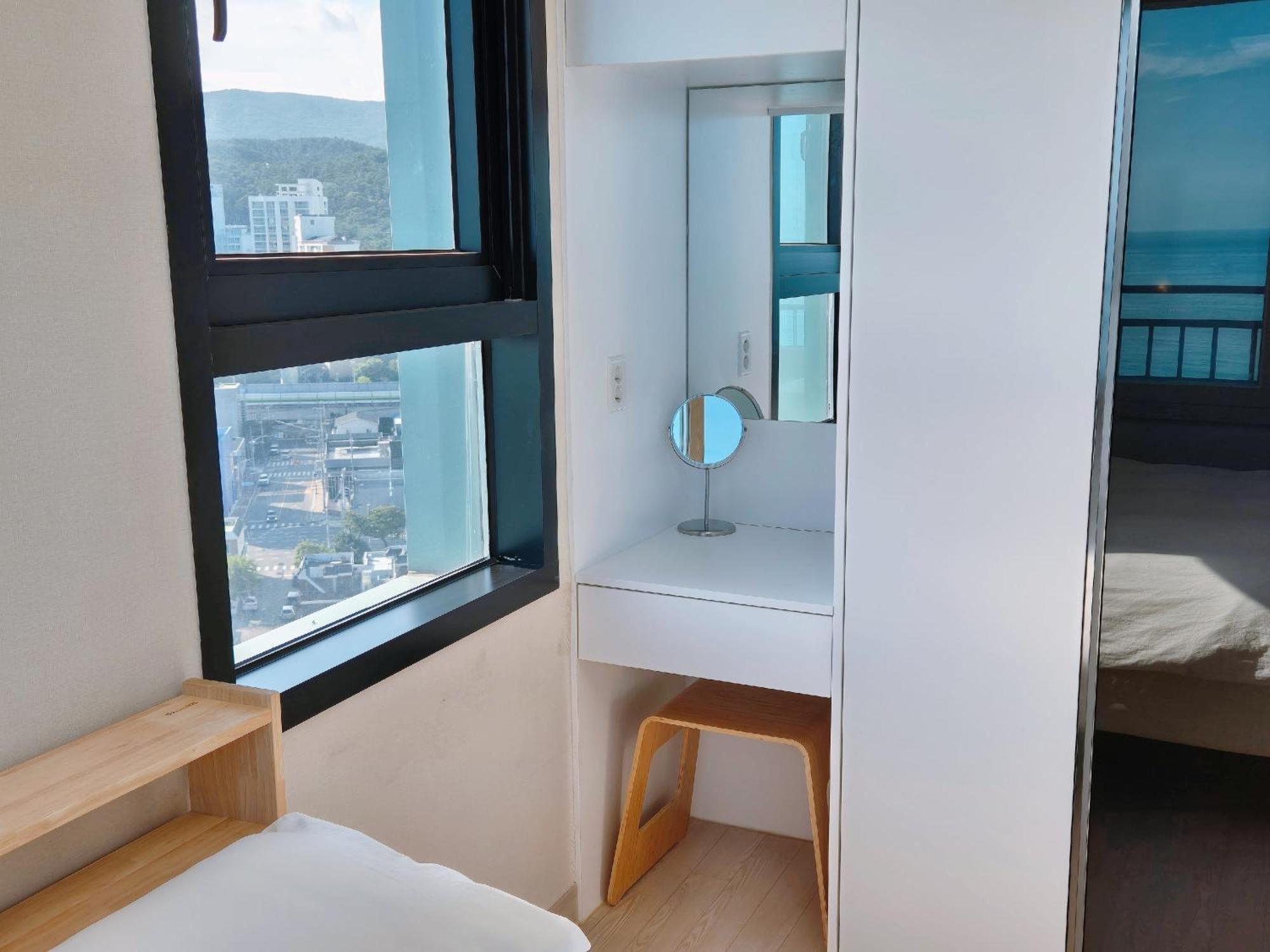 The First Ocean Songjeong Hotel Busan Eksteriør billede